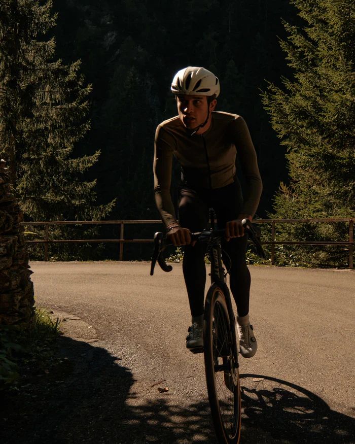 Aerlig Longsleeve Men - Image 9